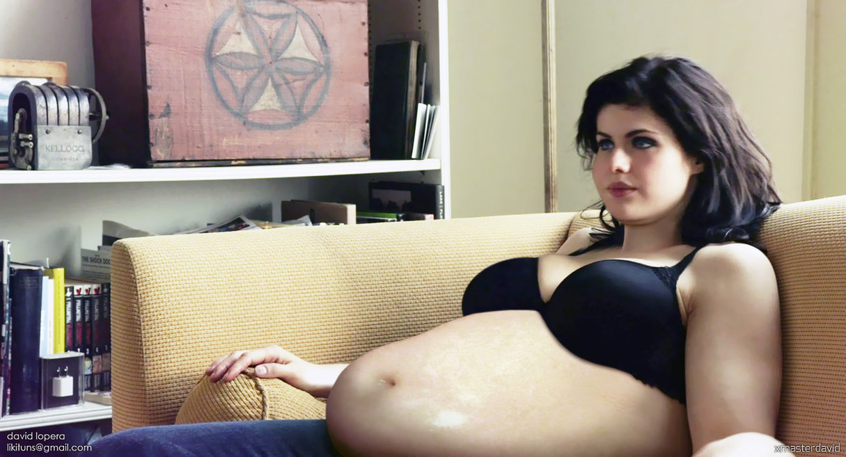 Alexandra daddario pregnancy